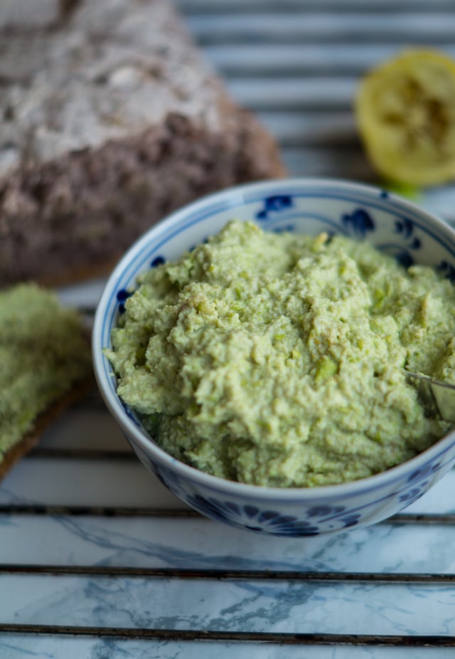 Edamame hummus
