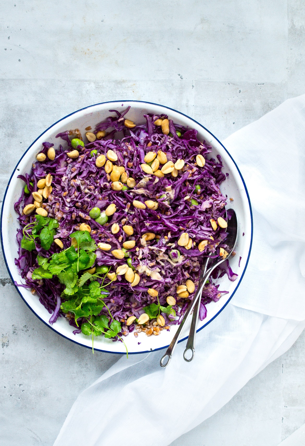 Asiatisk kålsalat Asiatisk kålsalat