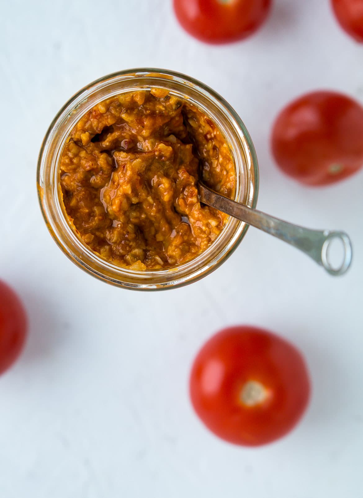 Tomatpesto med bagte tomater Tomatpesto med bagte tomater
