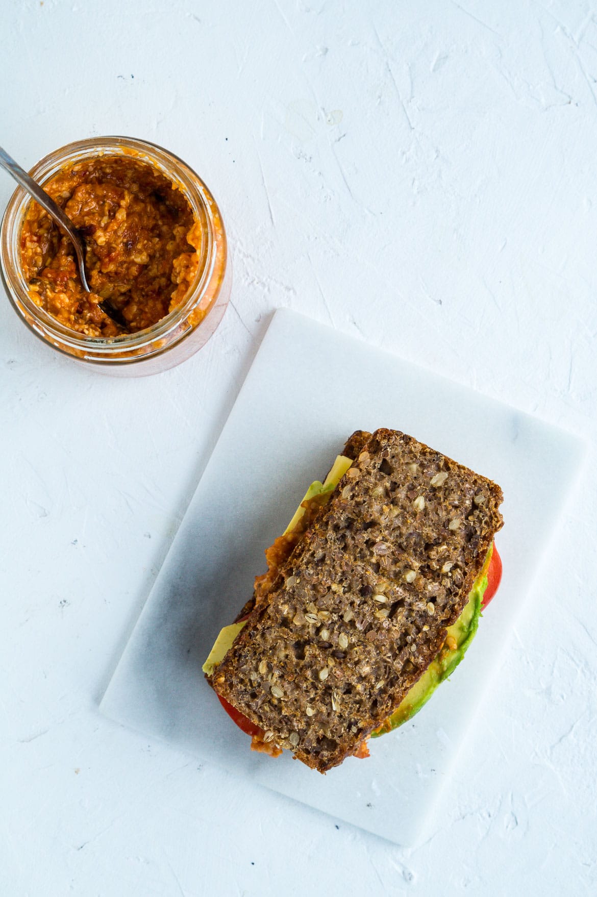 Tomatpesto med bagte tomater Tomatpesto med bagte tomater