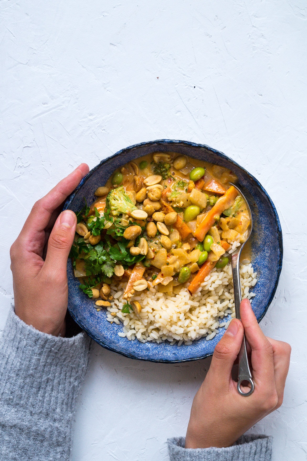 Vegetarisk panang med grønt, rød karrypasta og kokosmælk Vegetarisk panang med grønt, rød karrypasta og kokosmælk