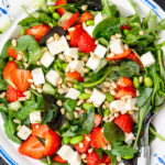 Jordbærsalat med spinat og feta