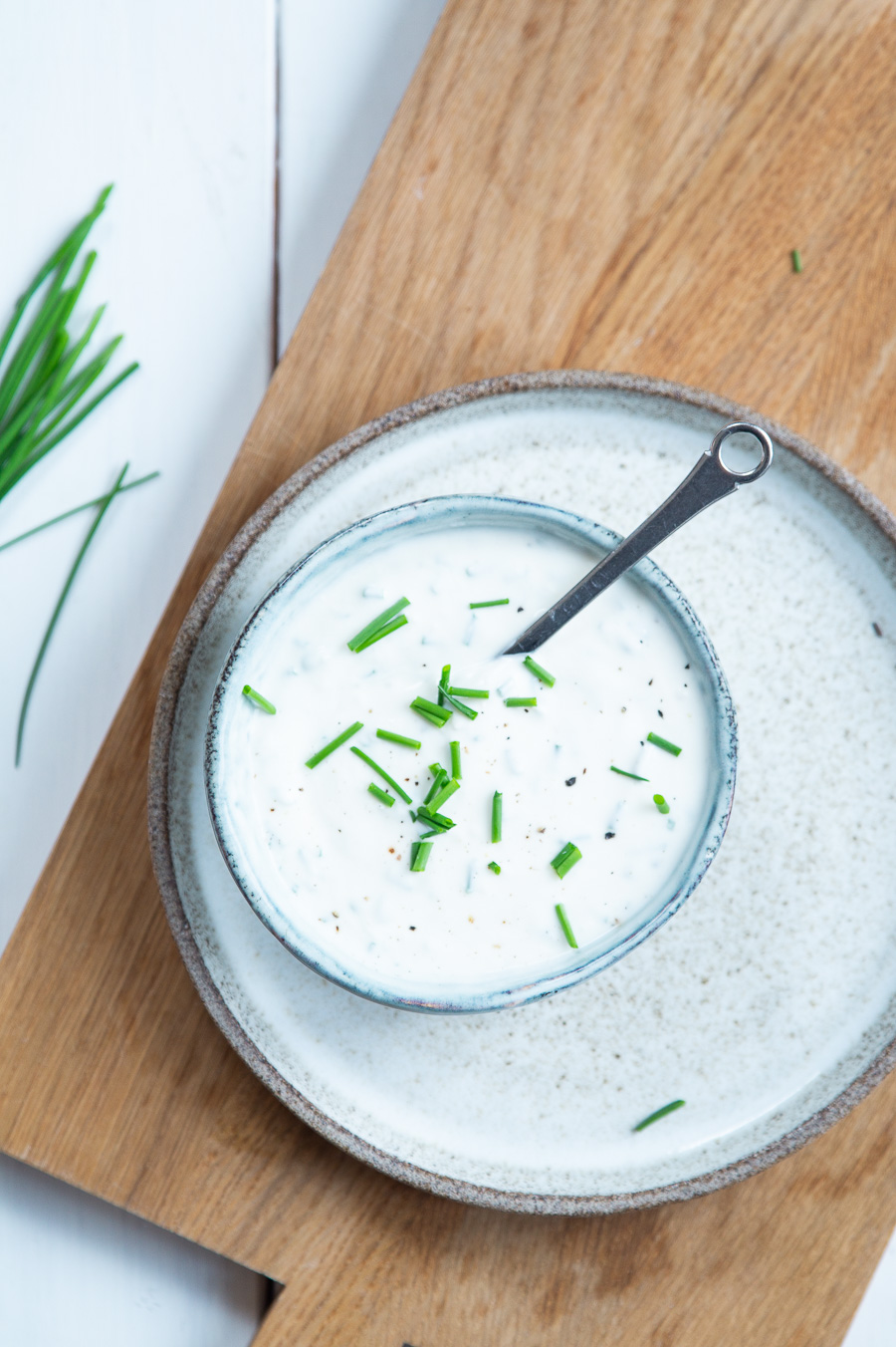 Hvidløgsdressing med purløg