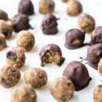 Cookie dough kugler med kikærter