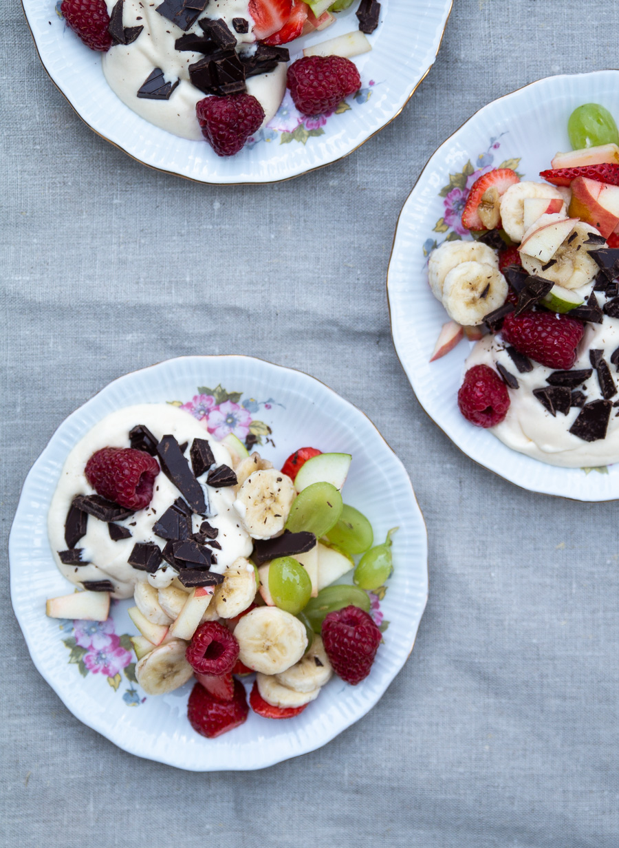 Frugtsalat med råcreme