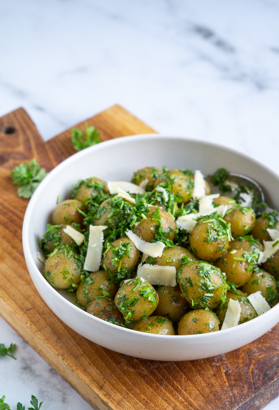 Kartoffelsalat med sennepsdressing