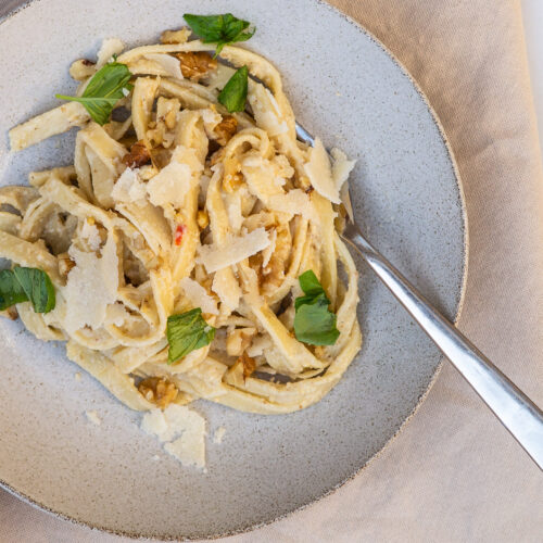 Pasta med valnøddesauce