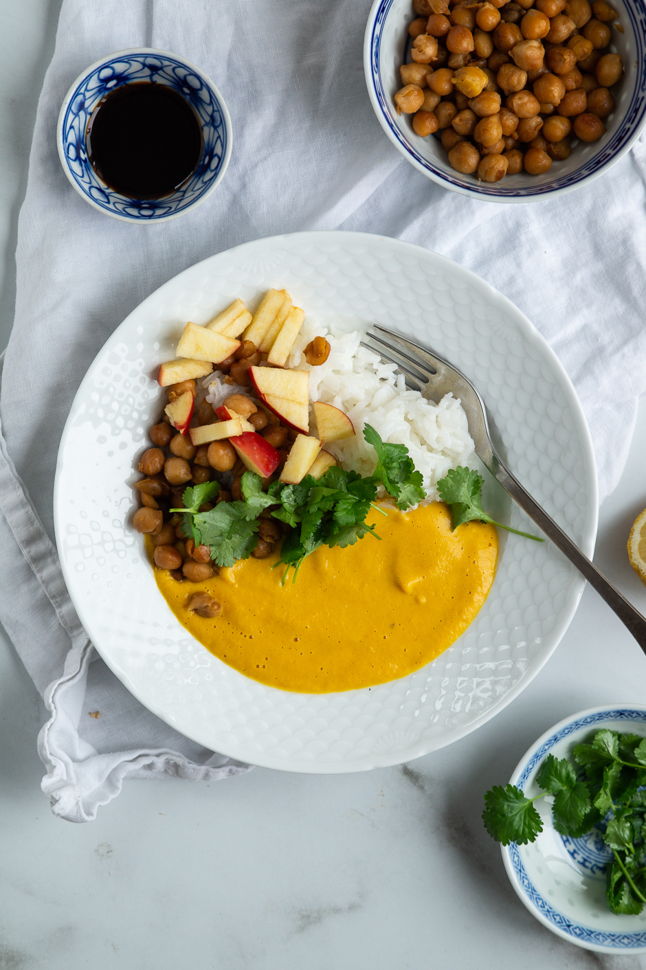 Karrysauce med grøntsager