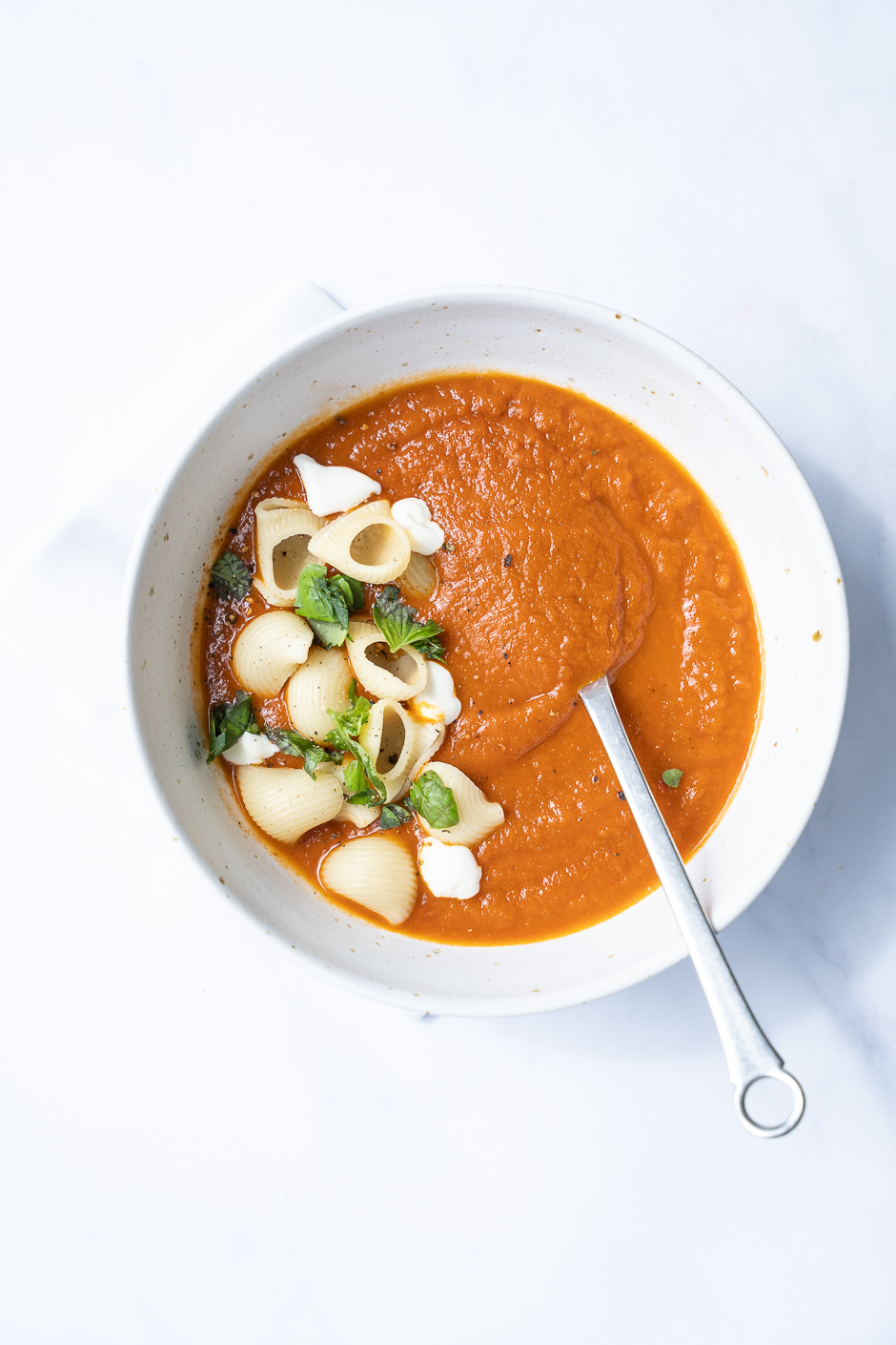 Bagt tomatsuppe